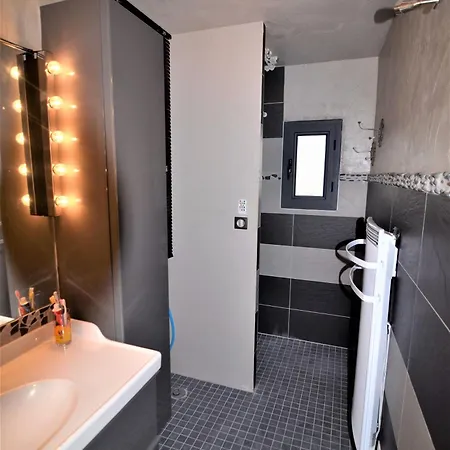 Maison Independante Climatisee A Deux Pas Des Plages, Confort Et Detente Assures * رويا